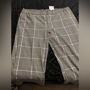 Plus size Old Navy pants
